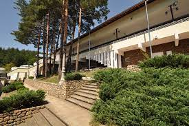 tryavna main